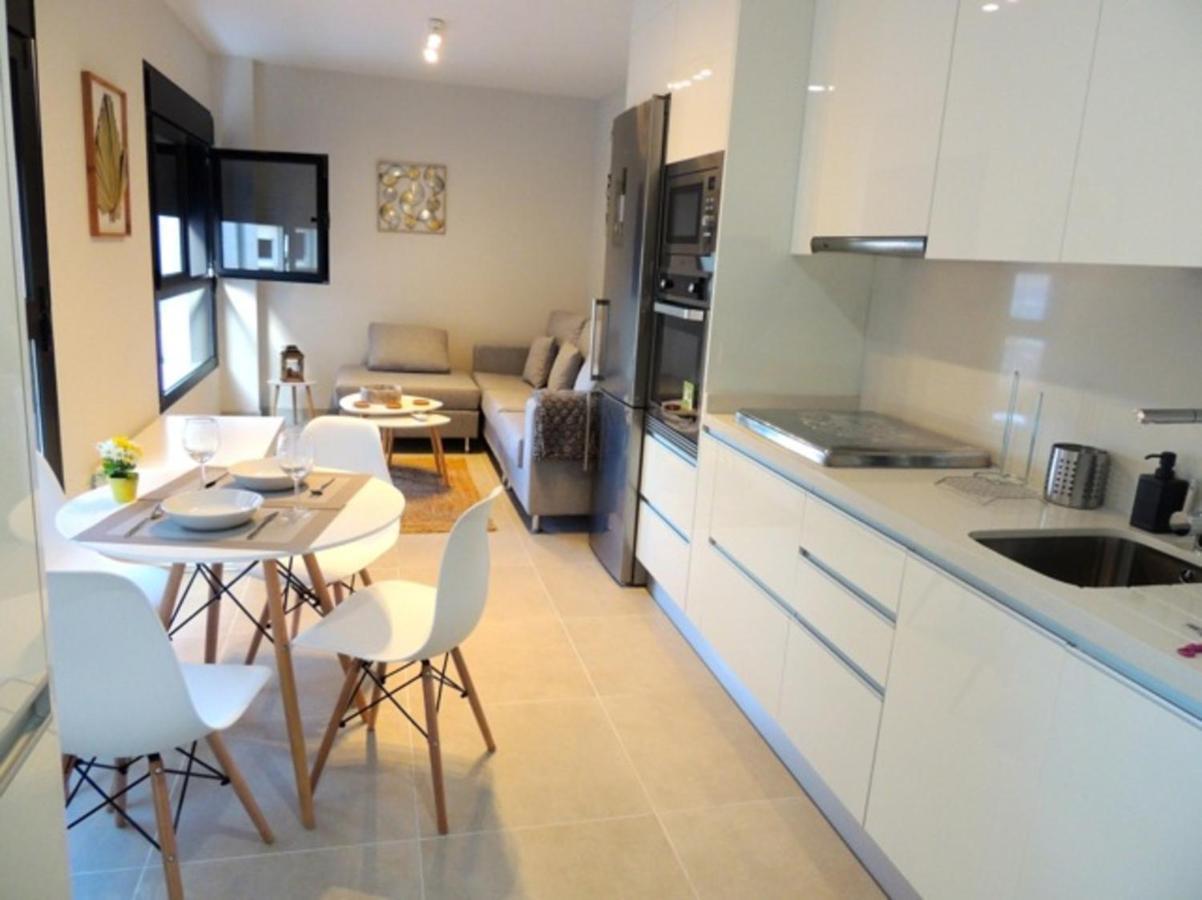 Ocean Rest Canteras Beach & Parking لاس بالماس دي غران كاناريا المظهر الخارجي الصورة