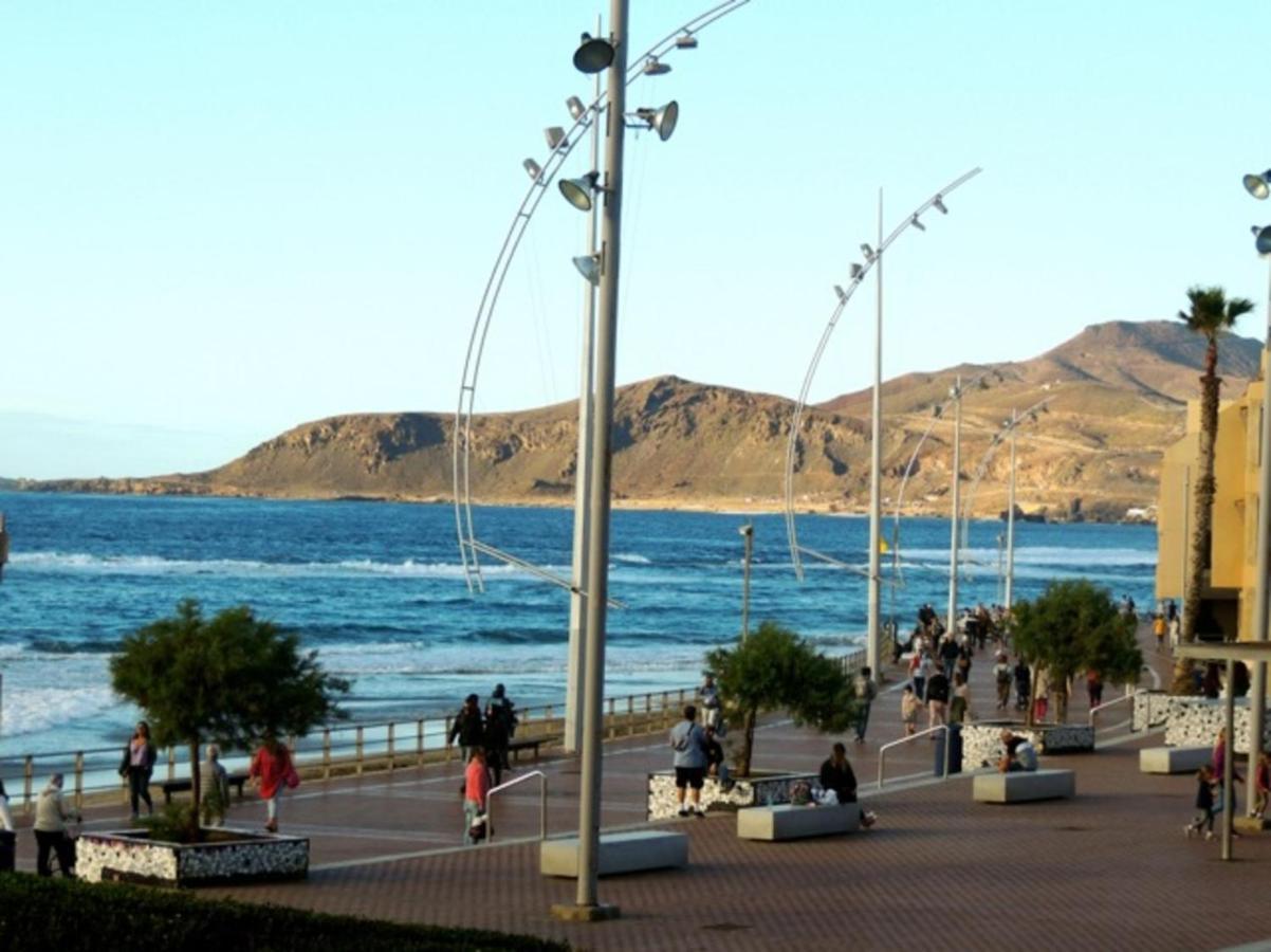 Ocean Rest Canteras Beach & Parking لاس بالماس دي غران كاناريا المظهر الخارجي الصورة
